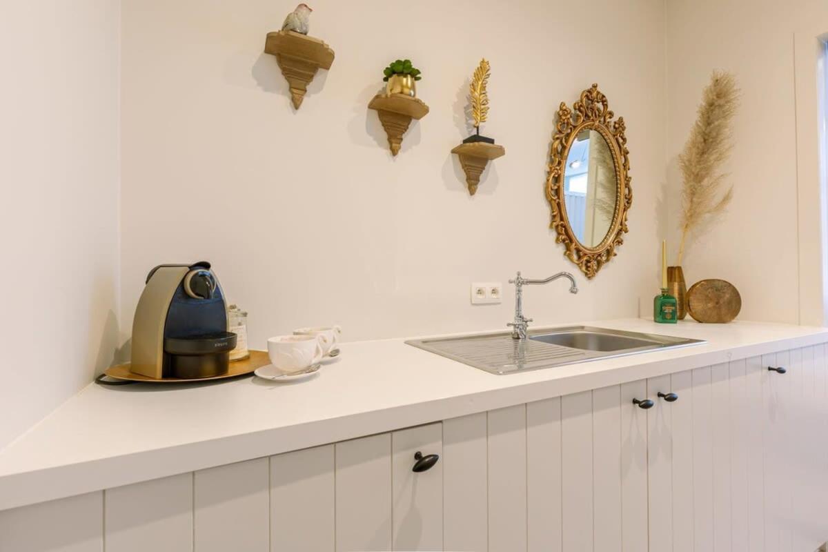 Huswell - Stylish In The Heart Of Brugge