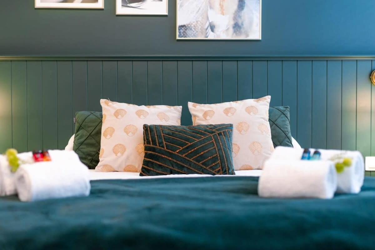 Huswell - Stylish In The Heart Of Brugge